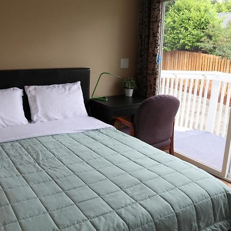 Quiet, Clean And Comfortable Room Seattle Esterno foto
