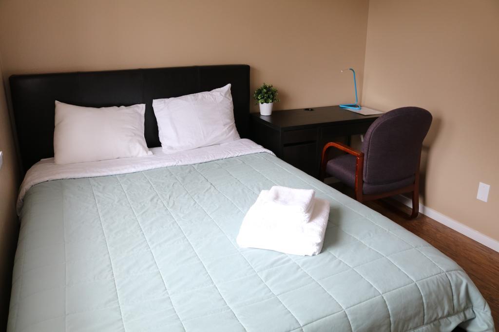 Quiet, Clean And Comfortable Room Seattle Esterno foto